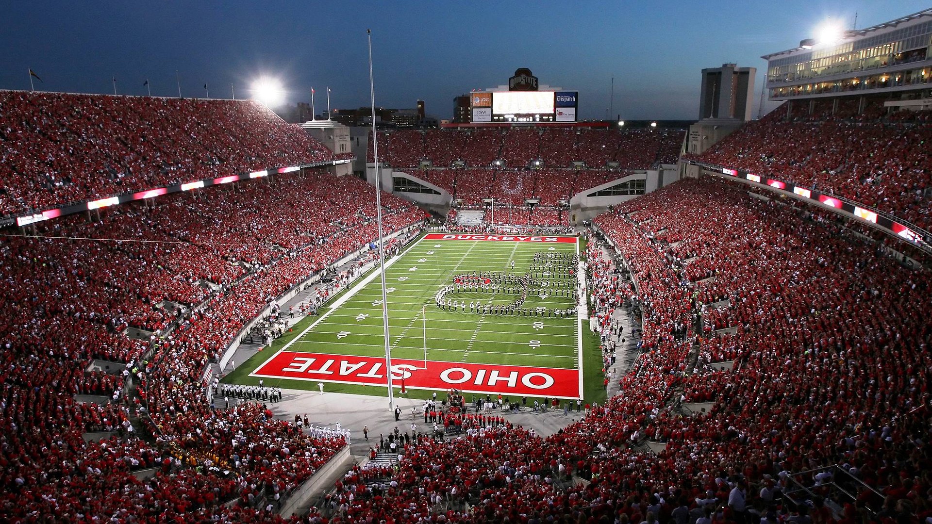 芝加哥熊队在选秀中选中顶级四分卫，芝加哥熊队厉害吗